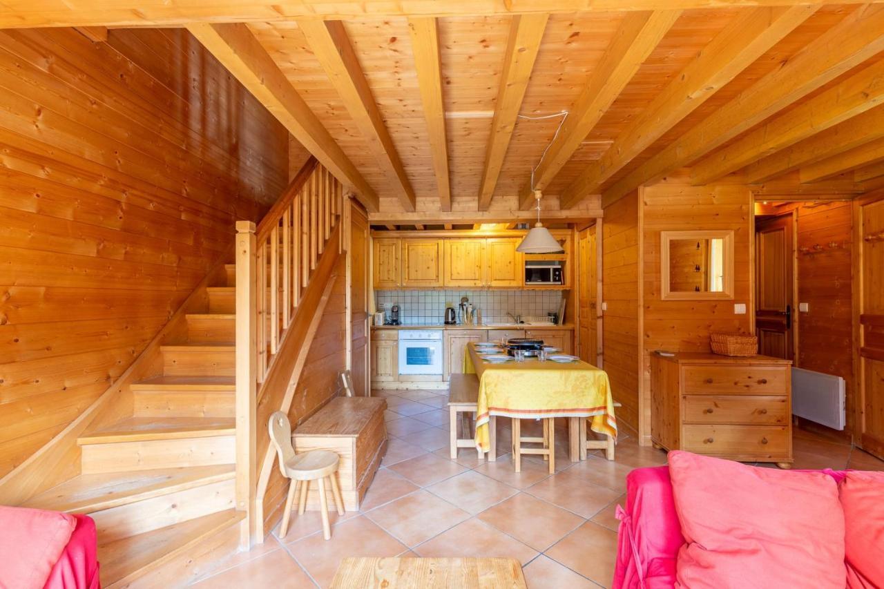 Quiet Apartment Near The Slopes لا كلوساز المظهر الخارجي الصورة