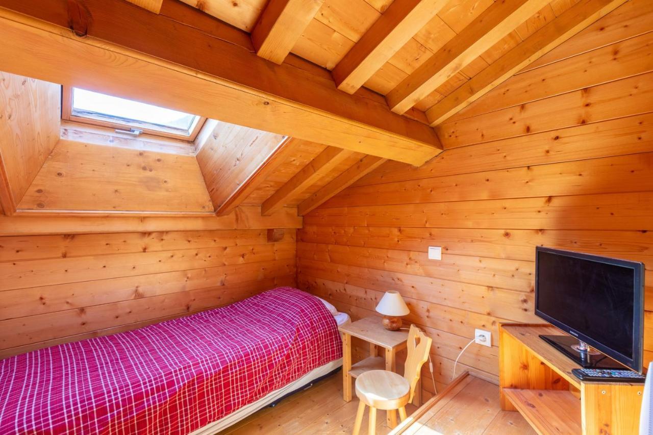 Quiet Apartment Near The Slopes لا كلوساز المظهر الخارجي الصورة
